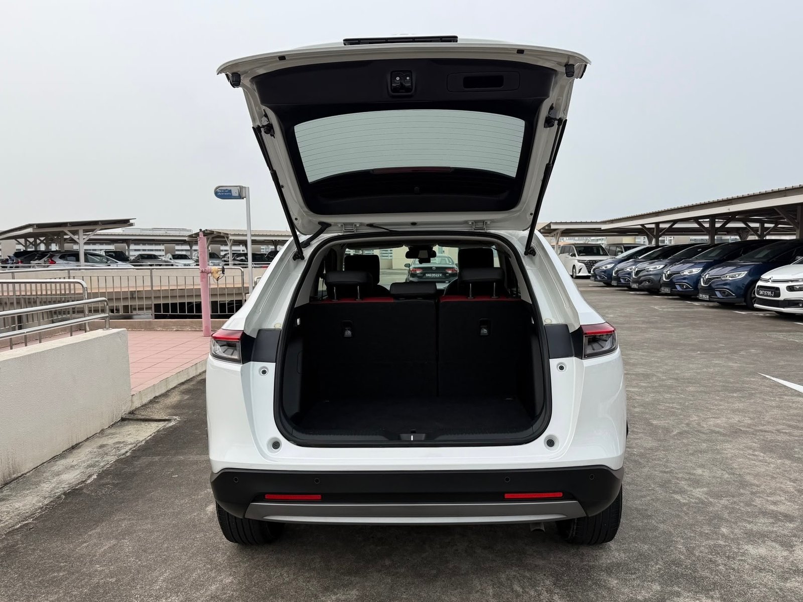 Honda Vezel 1.5 G photo 9